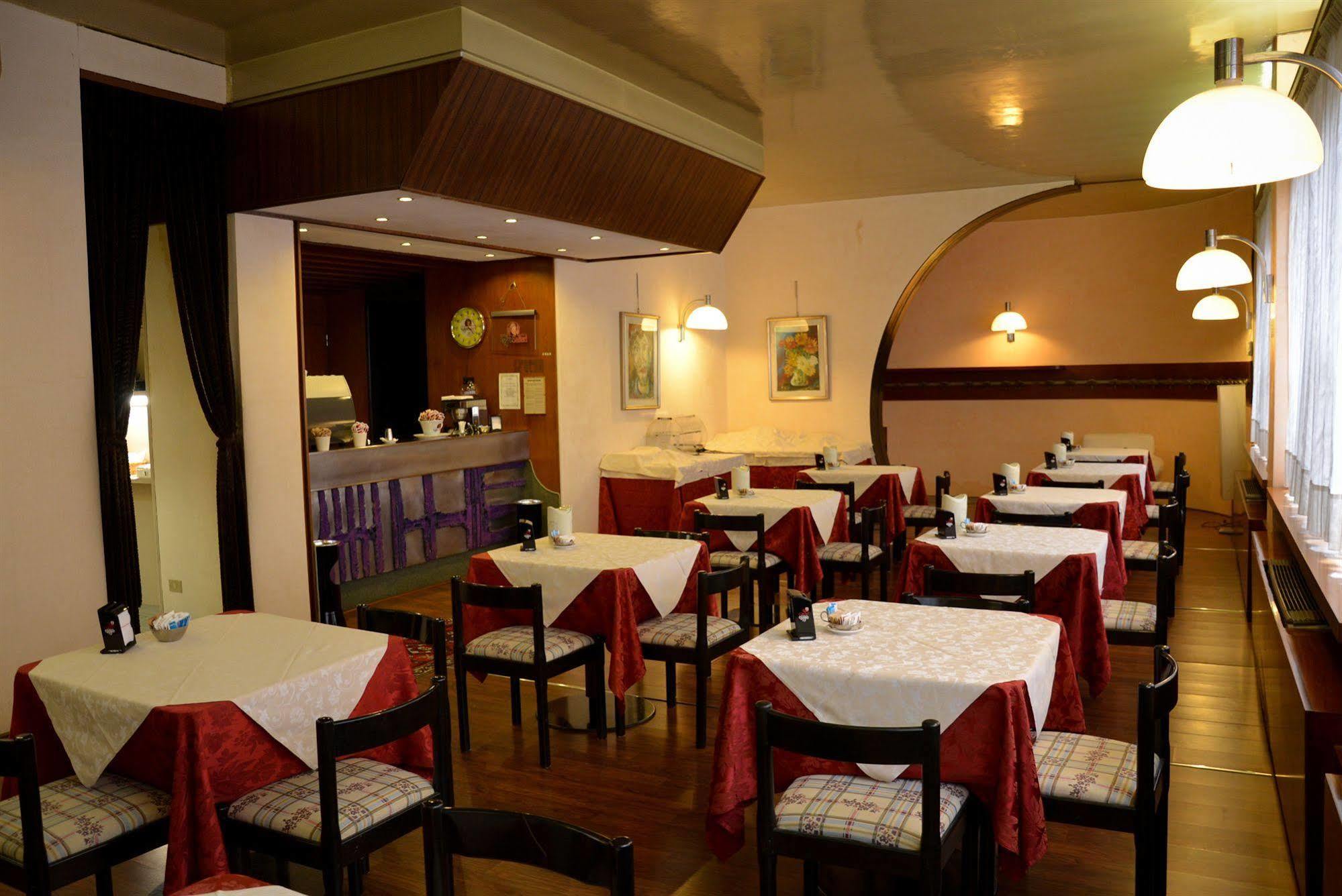 Hotel Salieri Legnago Exterior foto